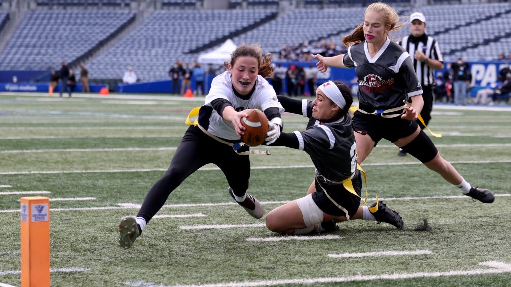 West Forsyth quarterback Haylee Dornan scores the game-winning extra point. JASON GETZ FOR THE ATLANTA JOURNAL-CONSTITUTION (Jason Getz AJC)